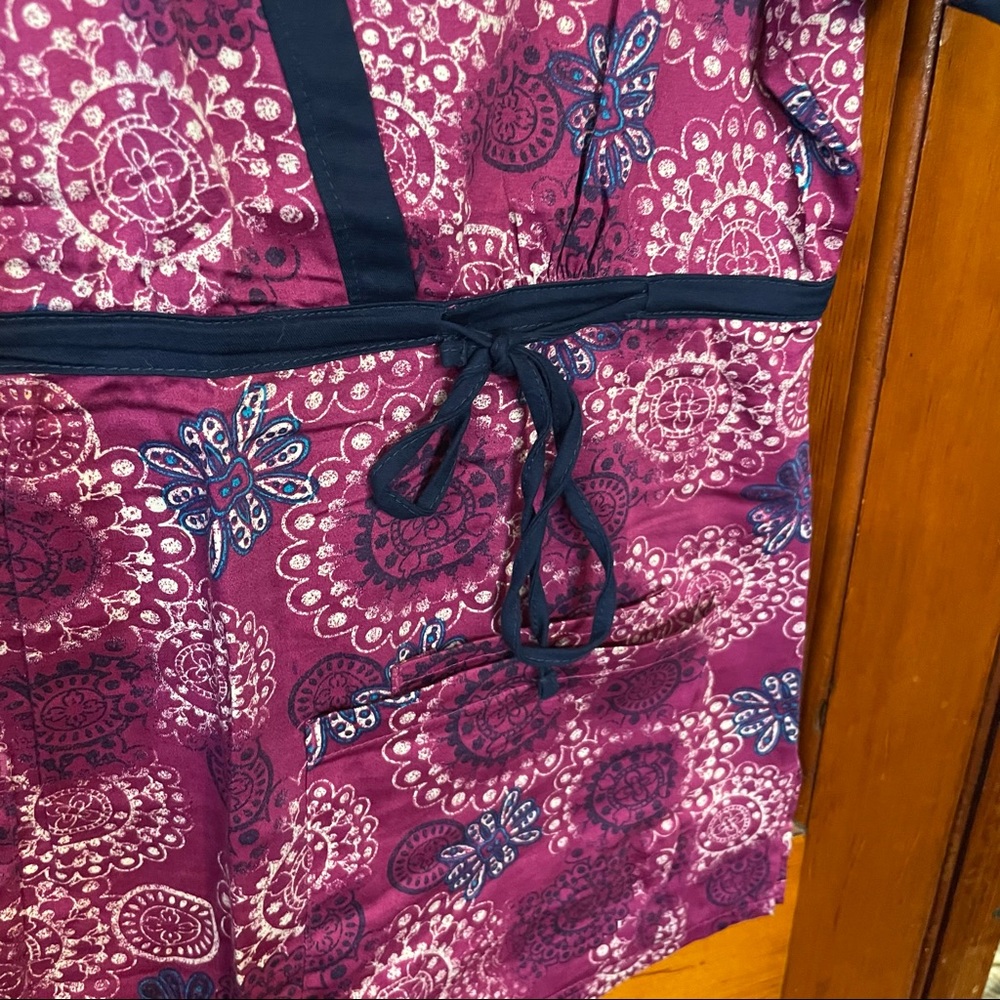 scrub top - Picture 3 of 4